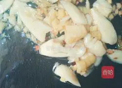 Illustration of how to make sausage with diced potatoes 7