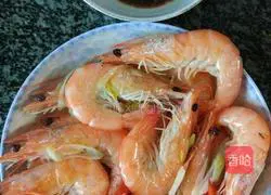 Illustration of steamed shrimps 3