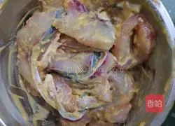 Illustration of how to make fried fish cubes 2