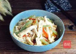 Stir-fry the celery until fragrant and dry Practice illustration 13