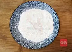 Pineapple Sweet and Sour Pork Recipe Illustration 7