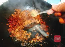 Dishes: Illustration of how to make minced tofu 9