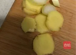 Illustration of how to make braised chicken nuggets with soy sauce potatoes 4