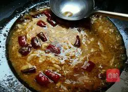 Illustration of how to make General Tso's Chicken 9