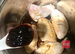 Illustration of Lime Honey Grilled Chicken Wings 7