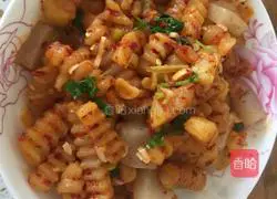 Illustration of how to make wolf tooth potatoes 9