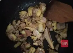 Illustration of Potato Braised Chicken 7