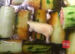 Illustration of how to make cucumber stuffed with meat (cucumber tube) 6