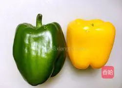 Illustration of how to make scrambled eggs with colored peppers 1