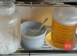 Steamed day lily Illustration of how to make pork ribs 3