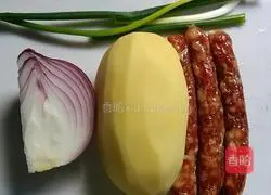 Illustration of how to make sausage and potatoes 1