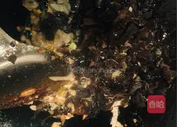 Illustration of how to make tomato braised quail eggs 12