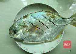 Illustration of how to make steamed pomfret 3