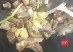 Home-style sweet and sour pork ribs recipe 4