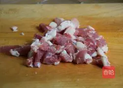 Illustration of how to make fried meat with colored peppers 2