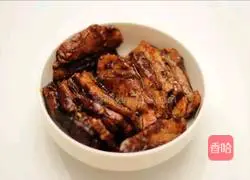 Illustration of how to make pork with pickled vegetables 11