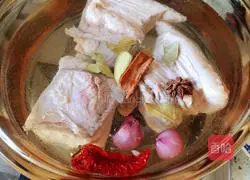 Pork-killing vegetables Illustration of how to make pork belly and blood sausage with sauerkraut 5