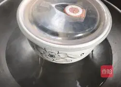 Illustration of how to make lily stewed ears 6