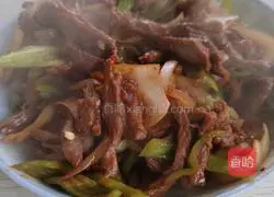 Illustration of how to make stir-fried beef 4