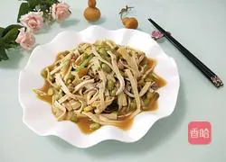 Illustration of how to make stir-fried louver shreds with meat sauce 9