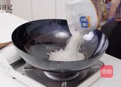 Illustration of salt-baked hairy crabs 3