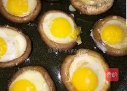 Illustration of how to make mushrooms and eggs 4
