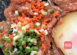 Illustration of how to make fried tofu stuffed with meat 5