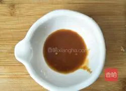 Illustration of how to make spicy and sour cabbage.4