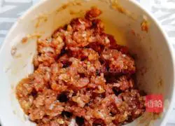 Illustration of how to steam minced meat and pumpkin 3