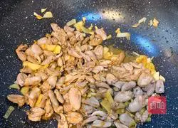 Illustration of how to make stir-fried chicken hearts with garlic moss 9