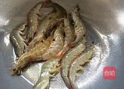 Illustration of how to make fried shrimp 3