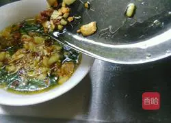 Illustration of how to make steamed crayfish 11