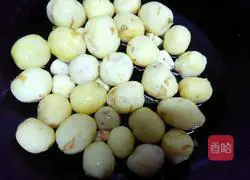 Illustration of how to make soy potatoes 5