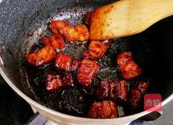 Illustration of how to make wild rice braised pork (oil-free version) 8