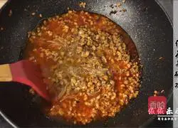 Illustration of how to make minced meat vermicelli 6