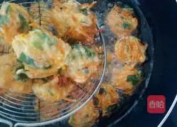 Carrot Illustration of how to make meatballs 6