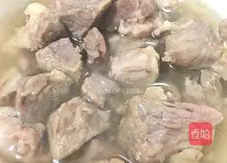 Illustration of how to make dry steamed pork 9