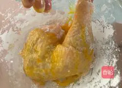 Illustration of how to make crispy chicken legs 5