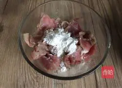 Illustration of how to make lentils and fried meat 1