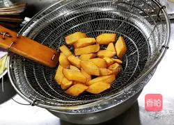 Swiss Baked Ribs Recipe Illustration 3