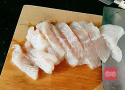 Illustration of how to make tomato fish fillet 3