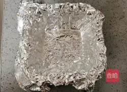 Illustration of how to make tinfoil rice noodles 3