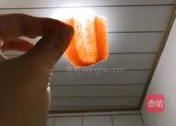 Illustration of how to make fried eggs with bitter melon and carrots 1