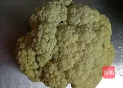 Illustration of how to make organic cauliflower fried meat 1