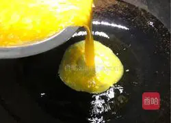 Illustration of making crab race 6 