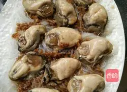 Illustration of how to make oysters with garlic vermicelli 5