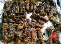 Illustration of how to make black pepper grilled lamb chops 10