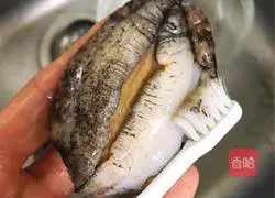 Illustration of how to make steamed abalone 3