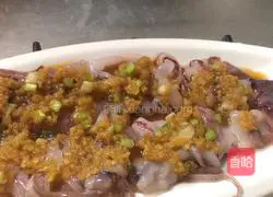 Illustration of how to make steamed fresh squid with garlic 8