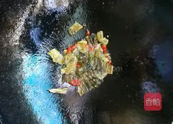 Illustration of how to make spicy loach 6